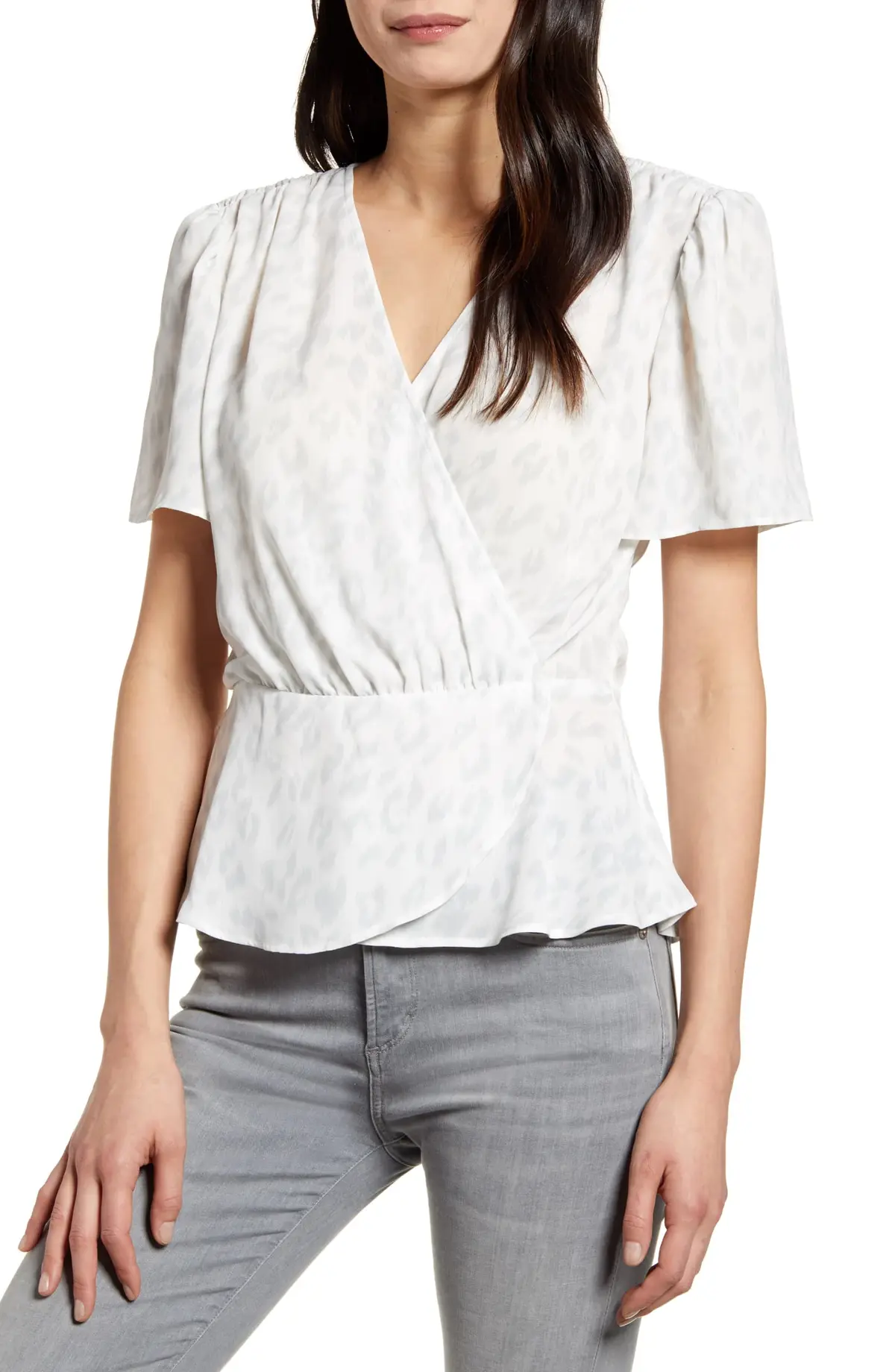 7 Items That Are OUT OF STYLE But Still In Your Closet