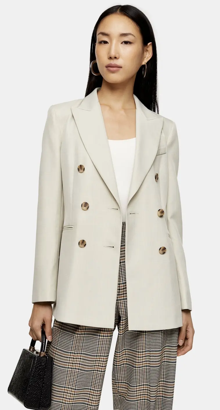 Sprucing Up Your Office Wear